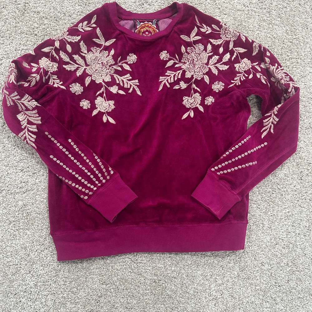 *2 for $10* Johnny Was Magenta Floral Embroidered Top